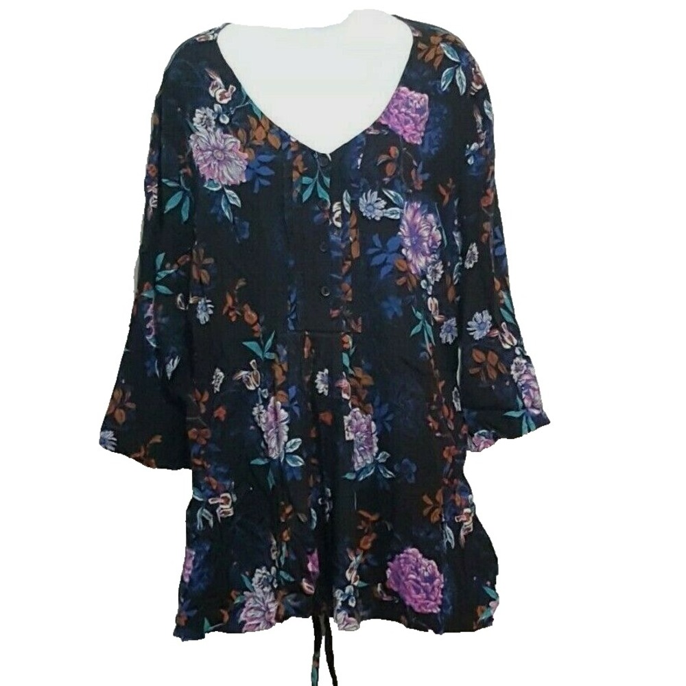 Chelsea Studio Top 3X Black Blue Floral Elbow Sleeve Tie Back Pintuck Button